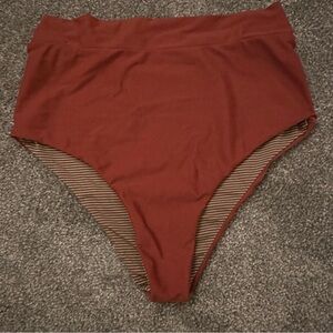 Acacia swim bottom Small